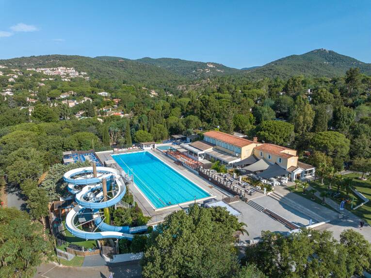 Camping Le Domaine des Naïades ***** photo 1 Provence Côte d'Azur Tohapi